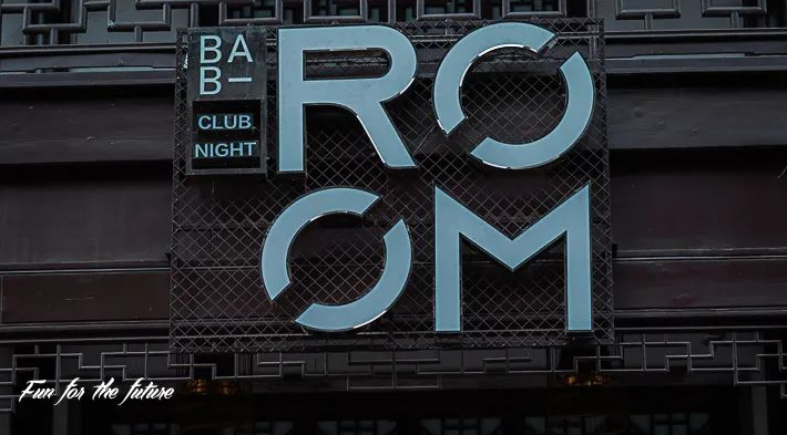 ReynAudio,酒吧音響系統(tǒng),酒吧音響,酒吧配置,線陣列揚(yáng)聲器,音響系統(tǒng)設(shè)計(jì)