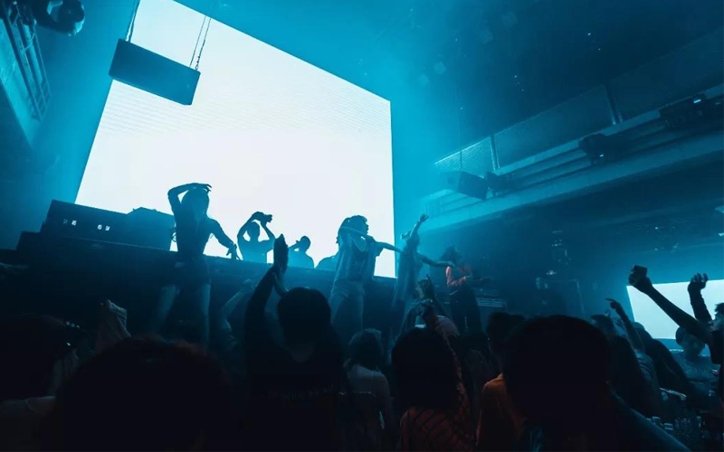M2酒吧,大連酒吧,迪吧，蹦迪，REYN AUDIO音響